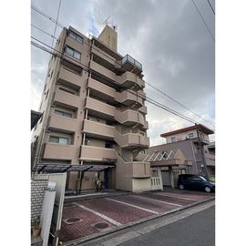 鳴海駅より徒歩8分 築37年11ヶ月 7階建の賃貸物件