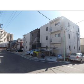 リスペクト 3階 築12年4ヶ月の賃貸物件