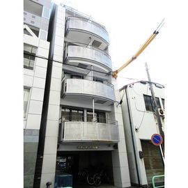 鶴舞駅より徒歩12分 5階 築38年9ヶ月の賃貸物件