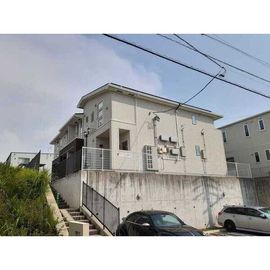 有松駅より徒歩9分 築8年3ヶ月 2階建の賃貸物件