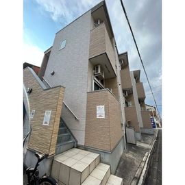 石場町ベース 1階 築9年3ヶ月の賃貸物件