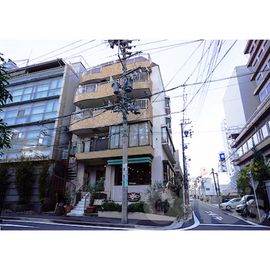 高岳駅より徒歩3分 3階 築40年7ヶ月の賃貸物件