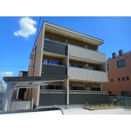 ブルーローズ 3階 築4年8ヶ月の賃貸物件