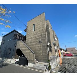 高畑駅より徒歩14分 1階 築14年6ヶ月の賃貸物件