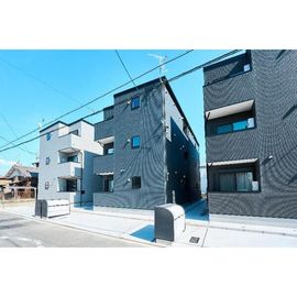 ＣＲＡＳＴＩＮＥ弥次ヱ町４丁目Ｂ 2階 築3年11ヶ月の賃貸物件