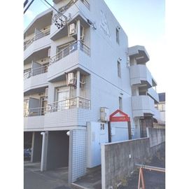 桜駅より徒歩10分 1階 築35年5ヶ月の賃貸物件