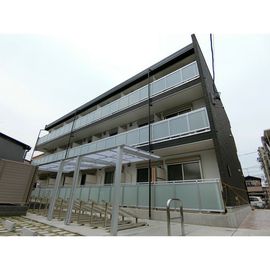 平安通駅より徒歩4分 3階 築8年の賃貸物件
