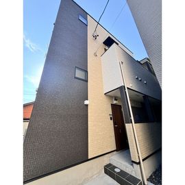 新守山駅より徒歩7分 築2年3ヶ月 2階建の賃貸物件