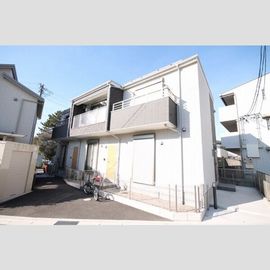 庄内緑地公園駅より徒歩15分 築9年2ヶ月 2階建の賃貸物件