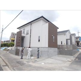 藤が丘駅より徒歩11分 築12年3ヶ月 2階建の賃貸物件