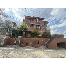 グランドメゾン東山元町の賃貸物件