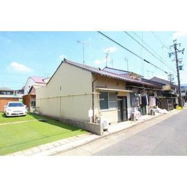 栄生駅より徒歩13分 築68年 1階建の賃貸物件