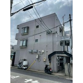 印場駅より徒歩5分 築36年11ヶ月 3階建の賃貸物件