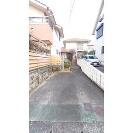 上社駅より徒歩32分 築48年7ヶ月 2階建の賃貸物件