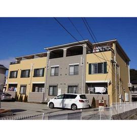 瓢箪山駅より徒歩4分 築17年 3階建の賃貸物件