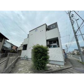 上小田井駅より徒歩10分 築10年8ヶ月 2階建の賃貸物件