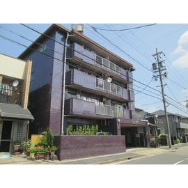 ファミリーワールドの賃貸物件