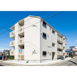 フルーヴA 3階 築3年10ヶ月の賃貸物件