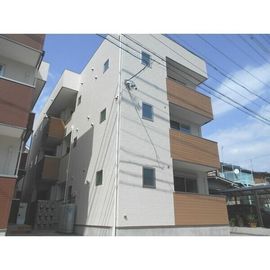 道徳駅より徒歩2分 築5年5ヶ月 3階建の賃貸物件