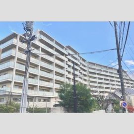 自由ヶ丘駅より徒歩7分 築13年5ヶ月 12階建の賃貸物件