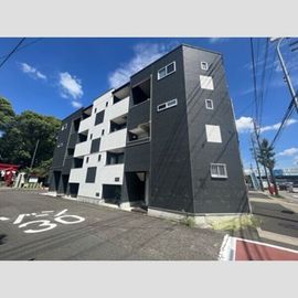 大江駅より徒歩12分 築12年1ヶ月 3階建の賃貸物件