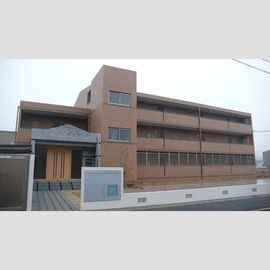 神領駅より徒歩26分 築16年5ヶ月 3階建の賃貸物件
