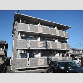 コンドミニアム柏原Fの賃貸物件
