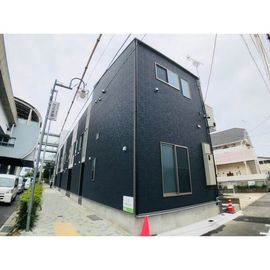 守山自衛隊前駅より徒歩3分 築7年5ヶ月 2階建の賃貸物件