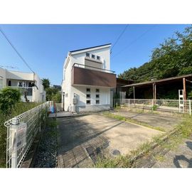 本山駅より徒歩11分 築13年2ヶ月 2階建の賃貸物件