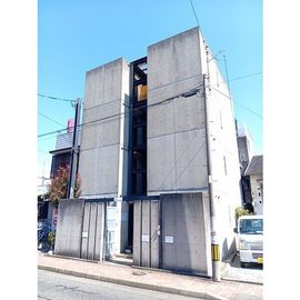高畑駅より徒歩16分 築36年4ヶ月 4階建の賃貸物件
