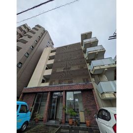 大曽根駅より徒歩5分 5階 築16年10ヶ月の賃貸物件
