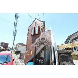 高畑駅より徒歩14分 1階 築37年6ヶ月の賃貸物件