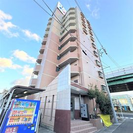 サンシティ畑江通 8階 築22年5ヶ月の賃貸物件