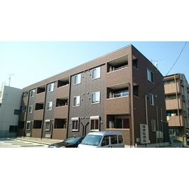 中島駅より徒歩10分 3階 築8年4ヶ月の賃貸物件