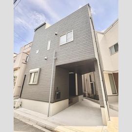 栄生駅より徒歩5分 築1年9ヶ月 3階建の賃貸物件