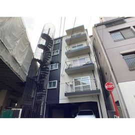 六番町駅より徒歩2分 6階 築50年10ヶ月の賃貸物件