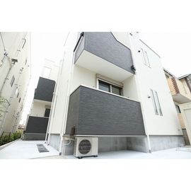 桜駅より徒歩6分 築9年2ヶ月 2階建の賃貸物件