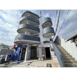 熱田神宮伝馬町駅より徒歩16分 築37年5ヶ月 4階建の賃貸物件