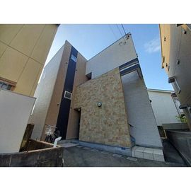 セグランサ 2階 築9年9ヶ月の賃貸物件