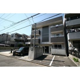 六番町駅より徒歩7分 3階 築18年7ヶ月の賃貸物件