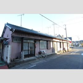 高畑駅より徒歩15分 1階 築31年の賃貸物件