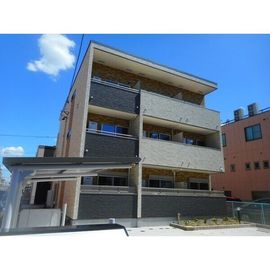 ブルーローズ 3階 築5年1ヶ月の賃貸物件