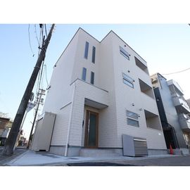 尾頭橋駅より徒歩8分 3階 築5年6ヶ月の賃貸物件