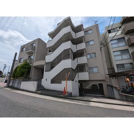 PLATZKAKUOUZAN 4階 築19年10ヶ月の賃貸物件