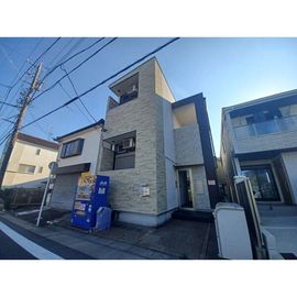 新瑞橋駅より徒歩10分 2階 築10年8ヶ月の賃貸物件