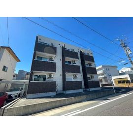 Felice 3階 築8年7ヶ月の賃貸物件