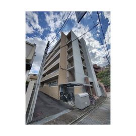 本山駅より徒歩13分 1階 築21年4ヶ月の賃貸物件