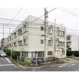 ドーミー本郷B 3階 築38年の賃貸物件