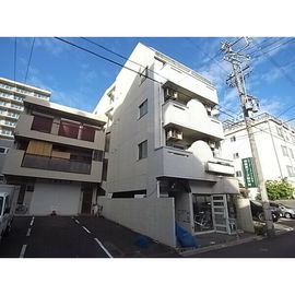 鶴舞駅より徒歩11分 5階 築37年10ヶ月の賃貸物件