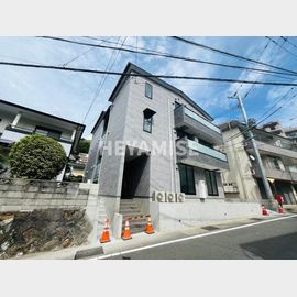 原爆資料館駅より徒歩13分 1階 築1年の賃貸物件